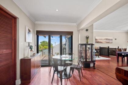 Villa on the Ocean - image 22