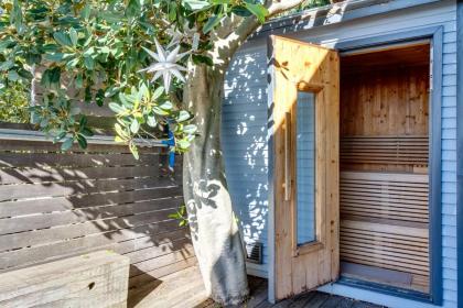 Sweet Greta - Ocean Apartment With Sauna & Solar - image 27