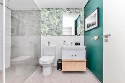 Luxurious 2 BD Apartment in Woodstock - image 24
