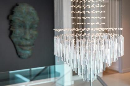 Amara Lincoln - 100m From Camps Bay Beach - image 21