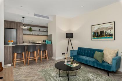 Foreshore Place Luxury Apartment - image 28