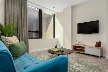 Foreshore Place Luxury Apartment - image 29