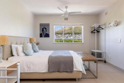 Mouille Point Places - Studios & Apartments - image 30