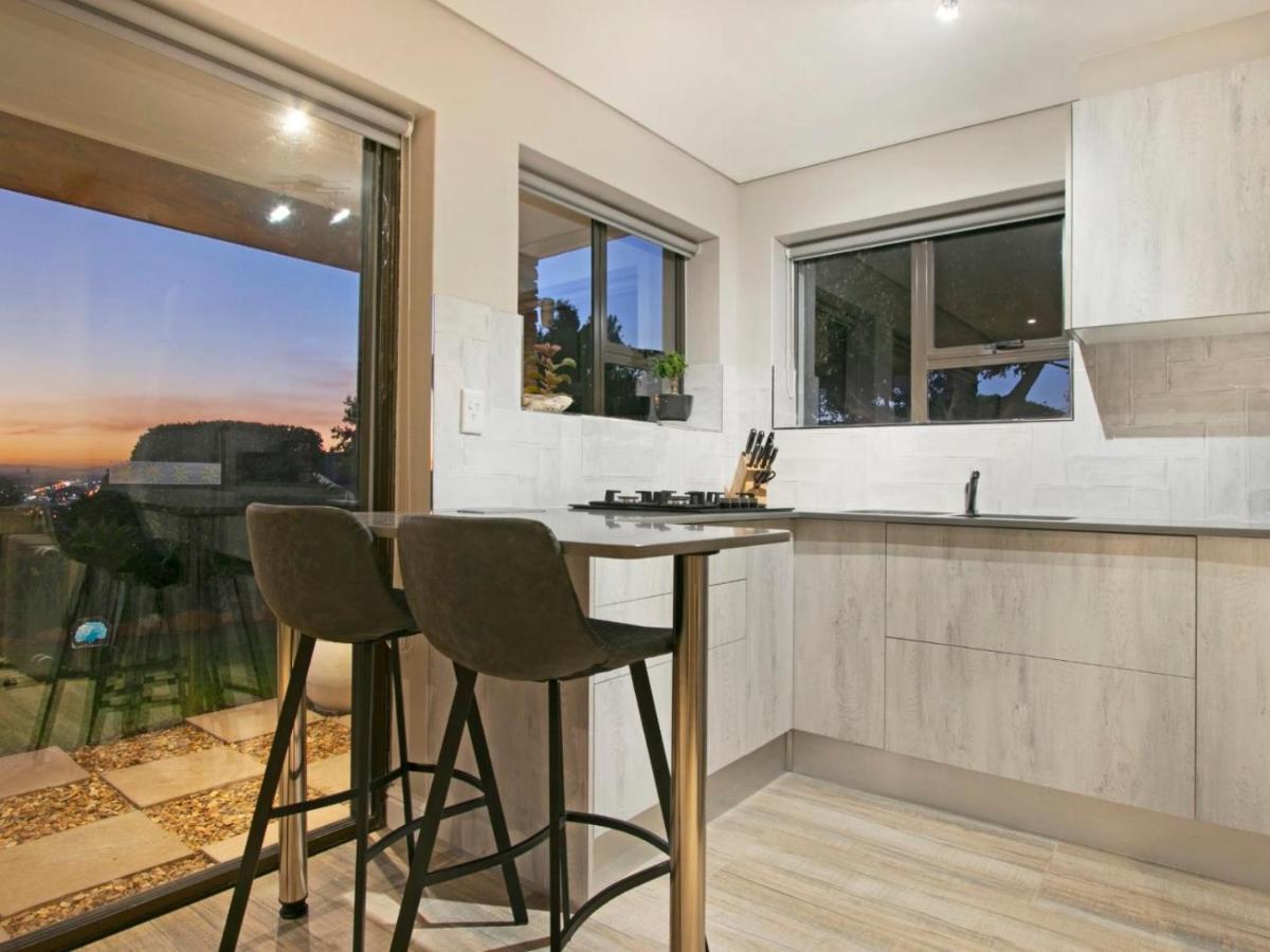Zaria Sun Cottage - image 3