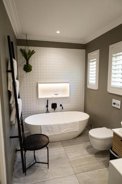 Cape Village Lodge - image 13