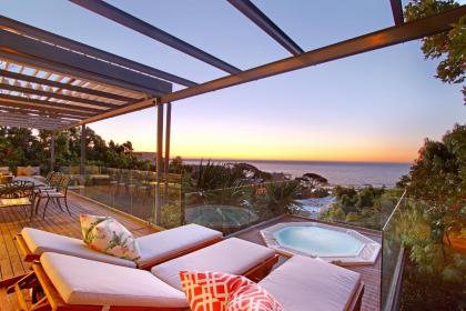 Panacea Villa - Camps Bay Villa with pool and jacuzzi 