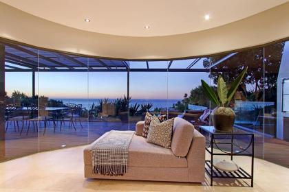 Panacea Villa - Camps Bay Villa with pool and jacuzzi - image 25