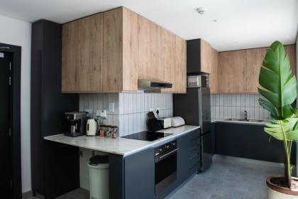 3 On Albany Luxury Apartments - image 21