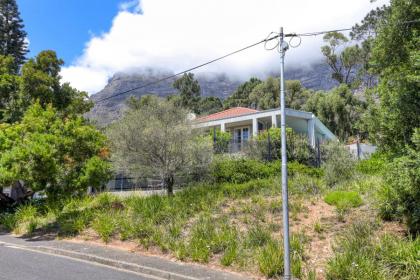 Solar Power French Country Cottage on Table Mountain - image 28