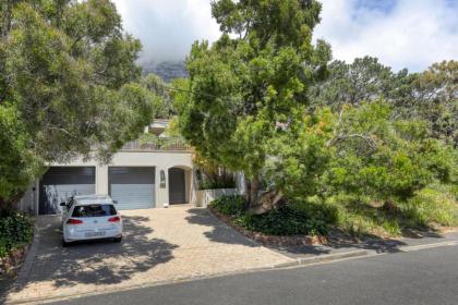 Solar Power French Country Cottage on Table Mountain - image 29