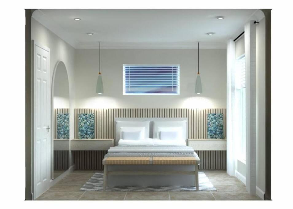 Beachfront Modern Property - main image
