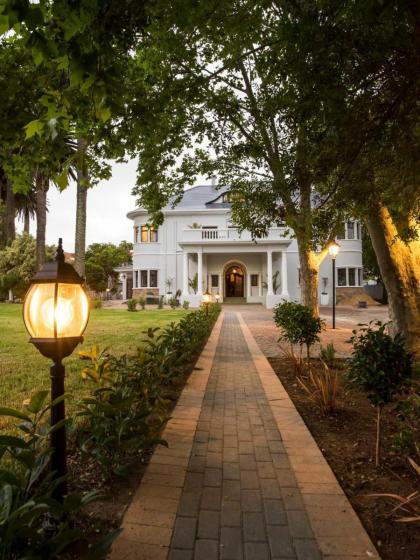 Palm House Boutique Hotel - image 22