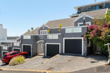3 Firdale Road - image 22