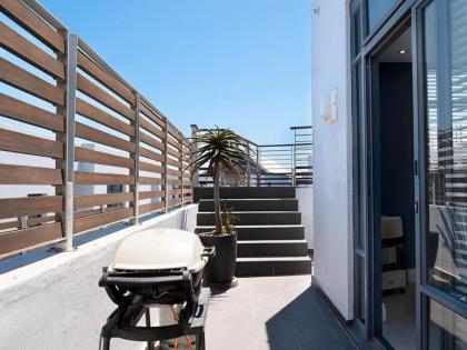 Eden on the Bay 240 - image 22