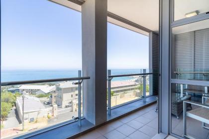 The Crystal - Spectacular Sea Views In Camps Bay - image 28
