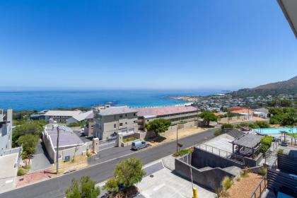 The Crystal - Spectacular Sea Views In Camps Bay - image 30