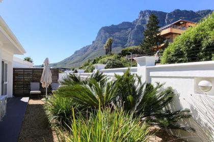 La Maison Herms Camps Bay Cape Town - image 24