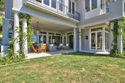 Serene 4 Bedroom Luxury Kid Friendly Villa Camps Bay Cape Town - image 23