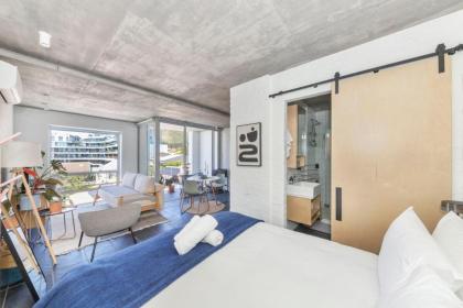 Seaside Studio Apartment 9 mins to Queens Beach! - image 21