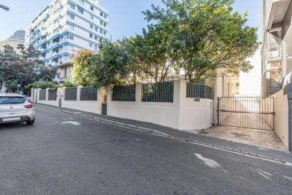 Beachside 2BD Home in the heart of Sea Point! - image 22