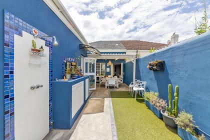 Vibrant 2BD Contemporary HomeObservatory! - image 5