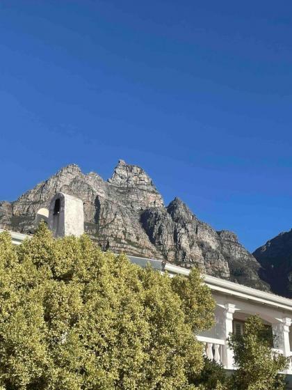 Lux Sea View Apartment Camps Bay - image 26