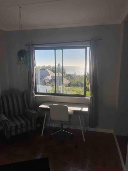 Lux Sea View Apartment Camps Bay - image 29