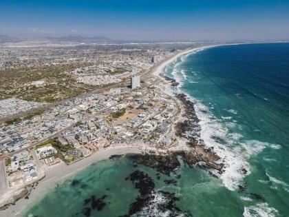 Beachside Cottage - image 27