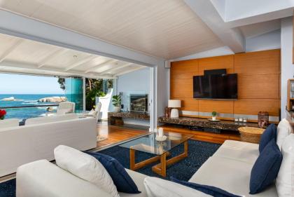 Sea Haven - Bakoven Beach Front Villa - image 16