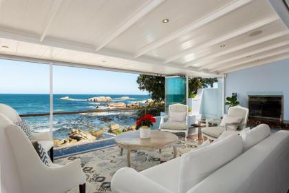 Sea Haven - Bakoven Beach Front Villa - image 22