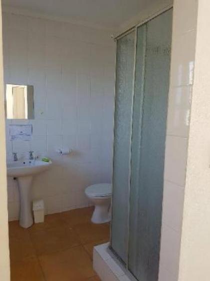Melkbosch Guesthouse - image 8