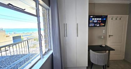 Spacious 2 bedroom Apartment - Harbour views - image 10