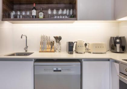 16 on Bree Unit 1713 - image 16